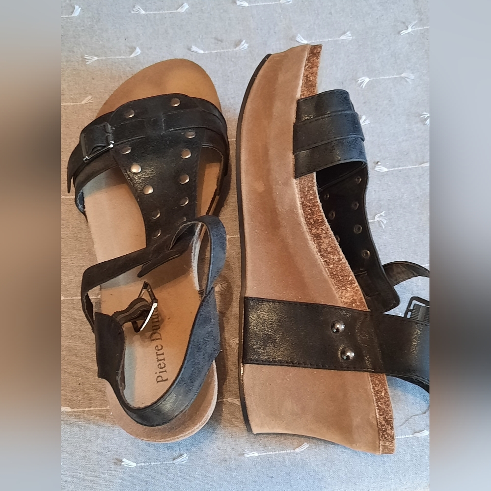 Pierre Dumas black platform wedge sandals